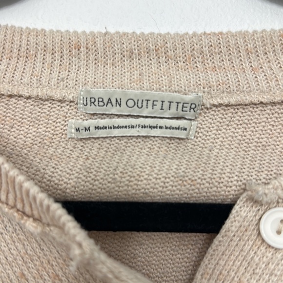 Urban Outfitter Sweater - Picture 2 of 3